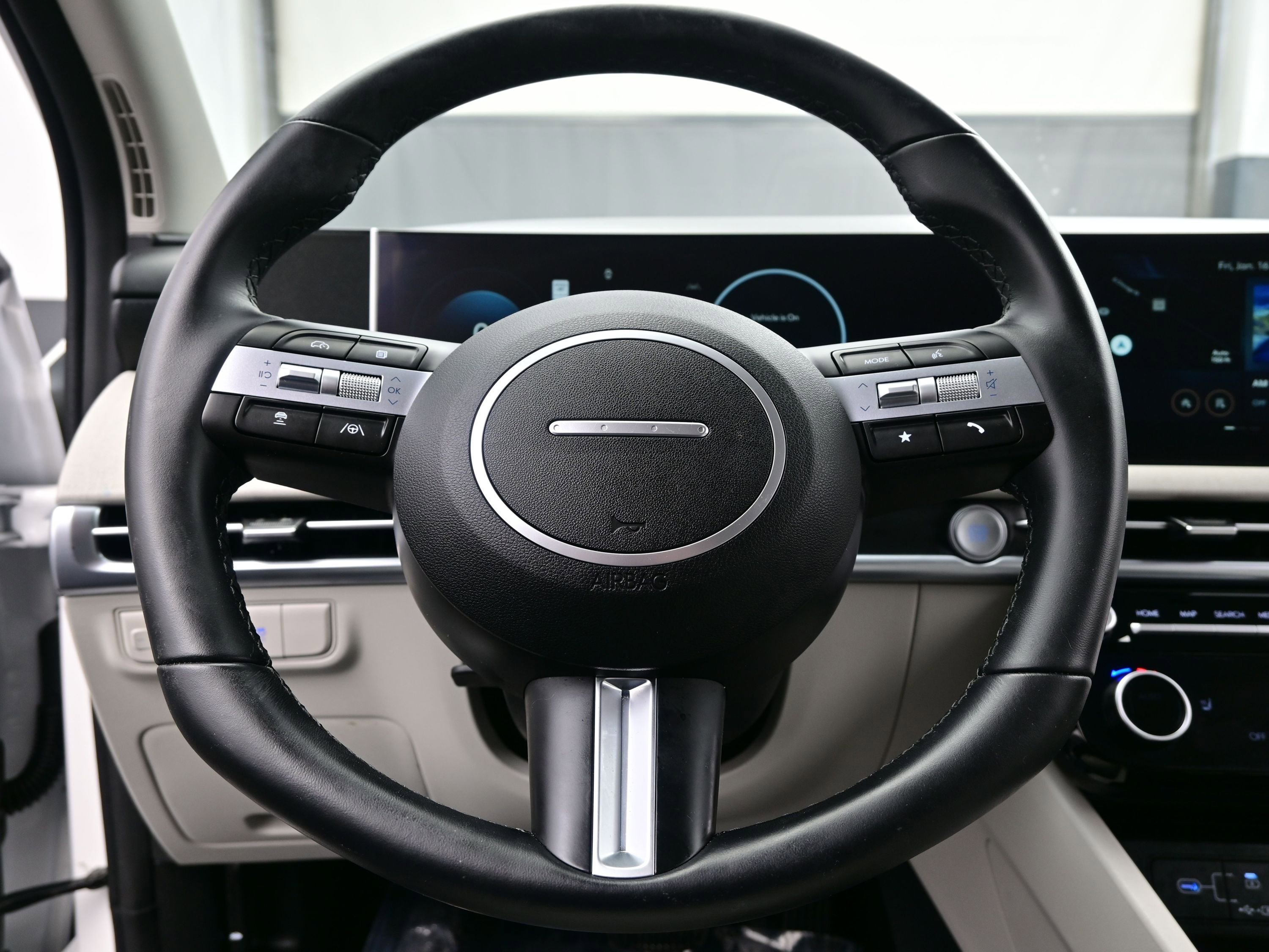 Certified 2025 Hyundai Tucson SEL image 24