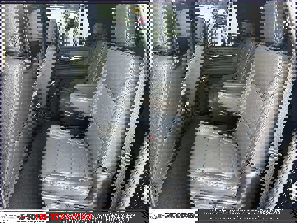 Certified 2023 GMC Yukon Denali w/ Denali Reserve Package image 13