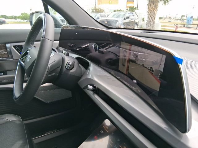 New 2026 Cadillac Vistiq Sport AWD/4WD image 17