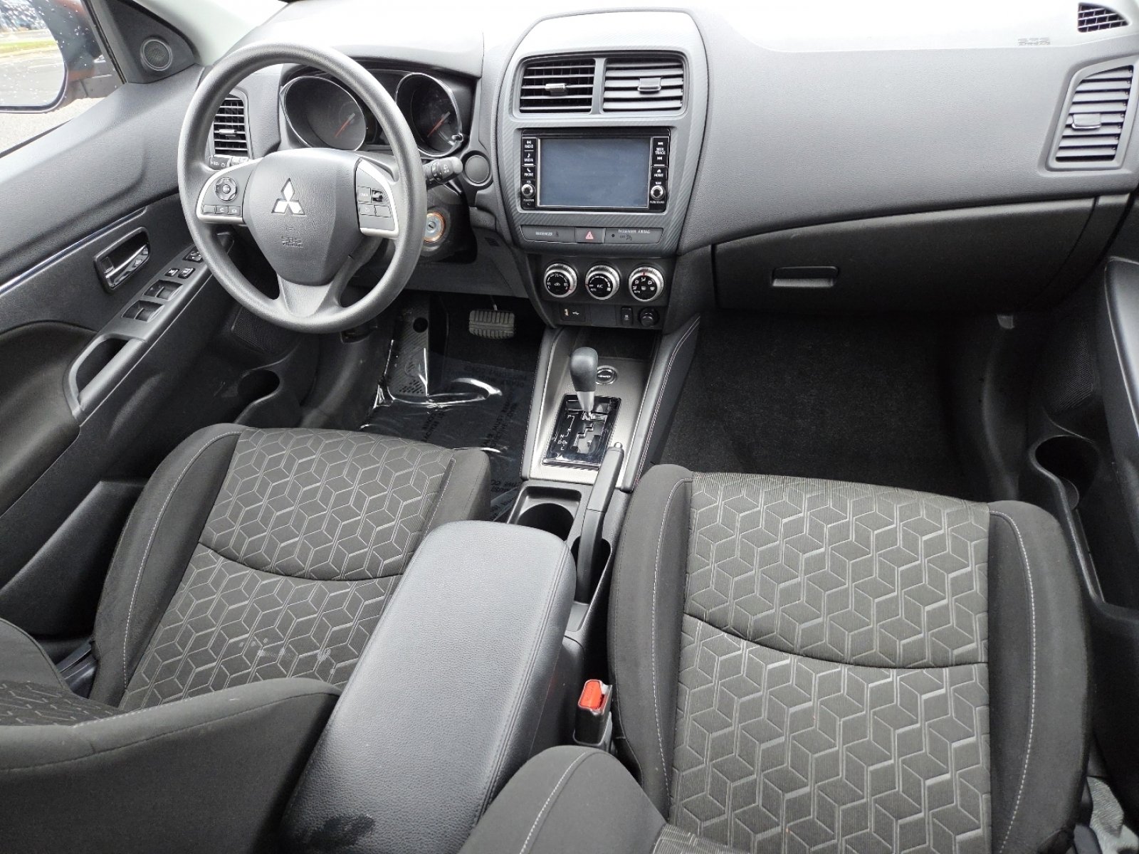 Used 2024 Mitsubishi Outlander Sport LE image 21
