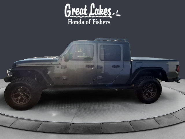 Used 2024 Jeep Gladiator Sport AWD/4WD image 2