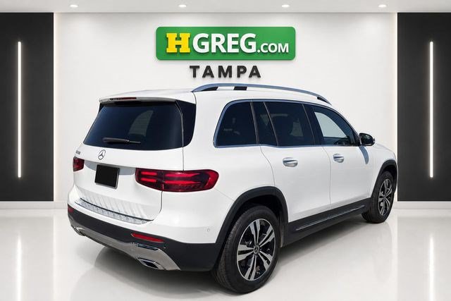 Used 2024 Mercedes-Benz GLB 250 image 6