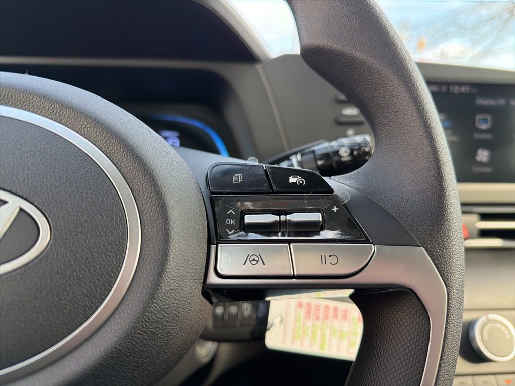 New 2026 Hyundai Elantra SE image 30