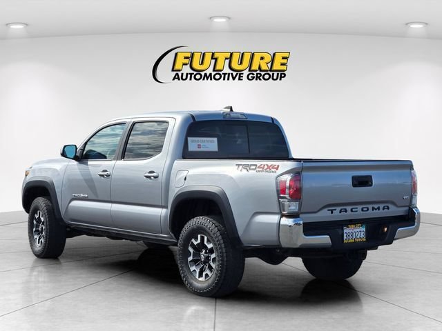 Certified 2020 Toyota Tacoma TRD Off-Road AWD/4WD image 7