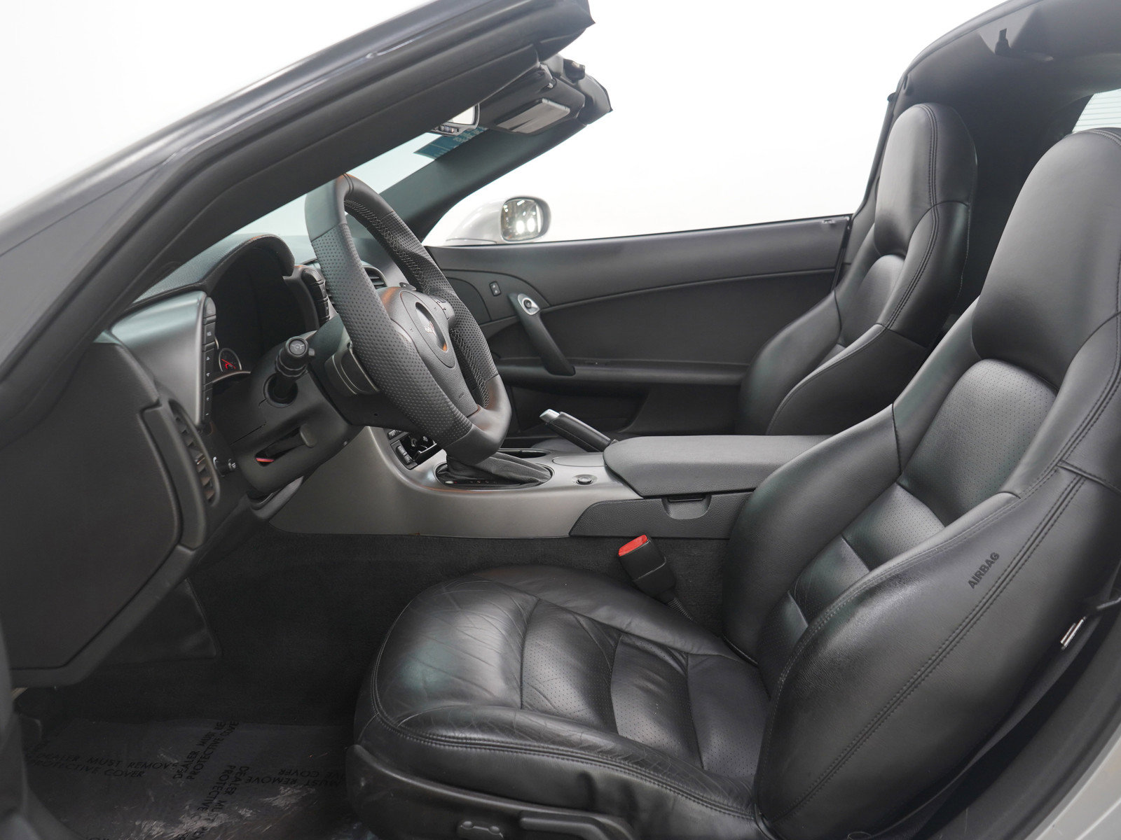 Used 2007 Chevrolet Corvette Coupe w/ Preferred Equipment Group RWD image 18