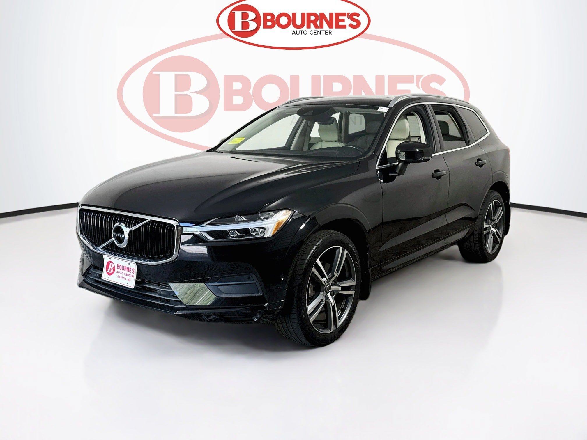 Used 2019 Volvo XC60 T5 Momentum w/ Premium Package AWD/4WD image 7