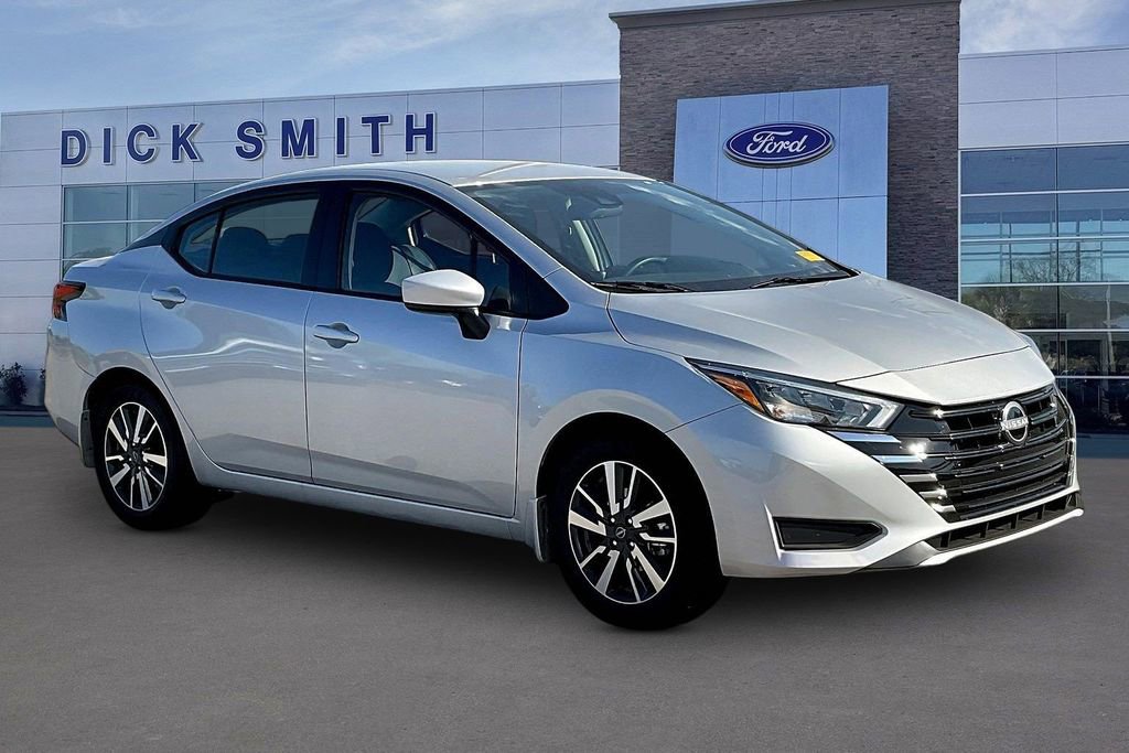 Used 2025 Nissan Versa SV w/ Trunk Package video 2