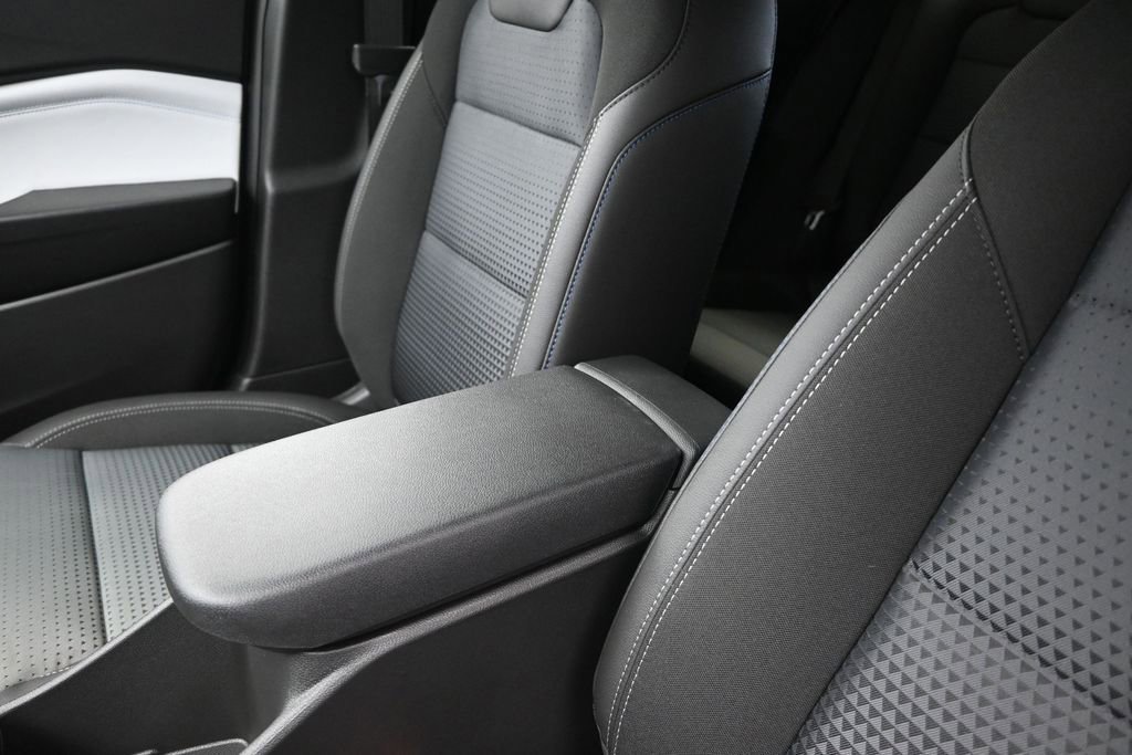 New 2026 Chevrolet Trax LT w/ Driver Confidence Package FWD image 14