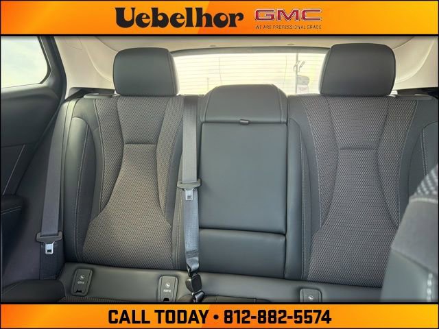 Used 2022 Buick Envision Preferred image 19