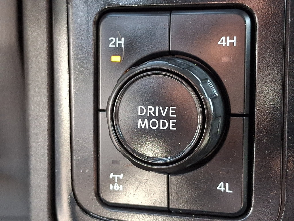 Used 2024 Ford F250 XLT w/ FX4 Off-Road Package AWD/4WD image 23
