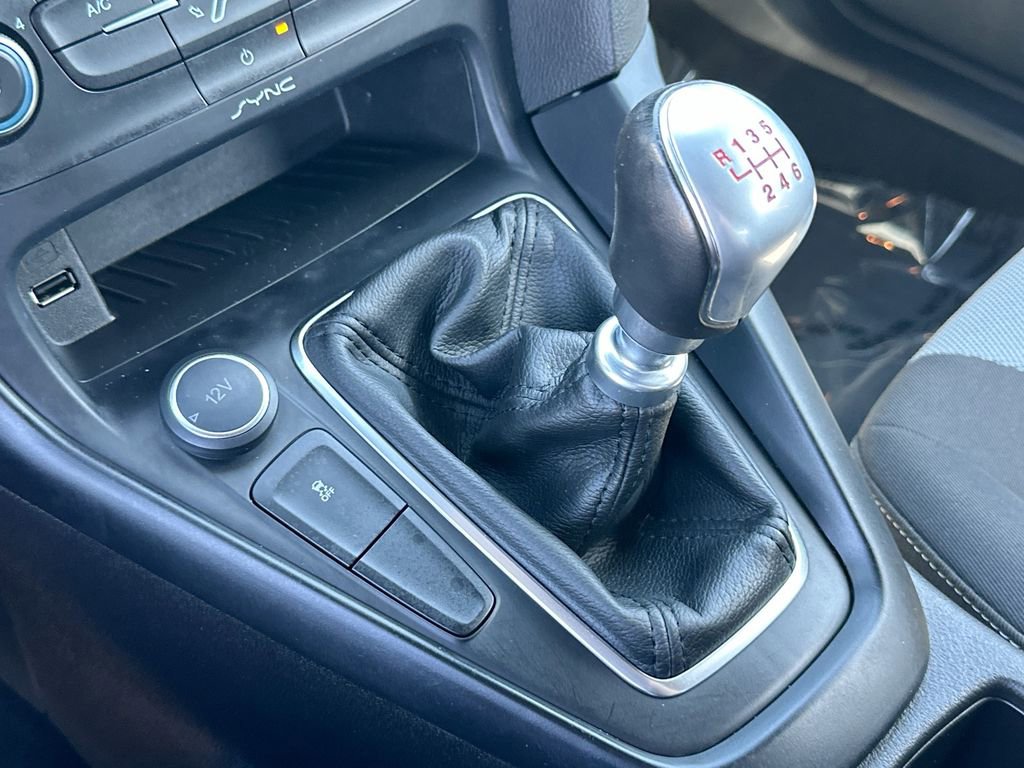 Used 2017 Ford Focus ST image 17