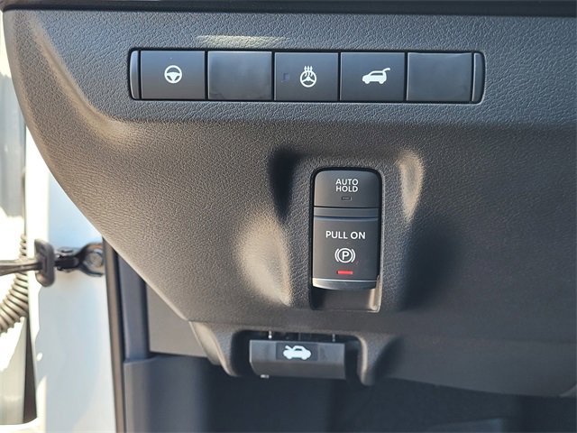 New 2025 Nissan Murano SL image 9