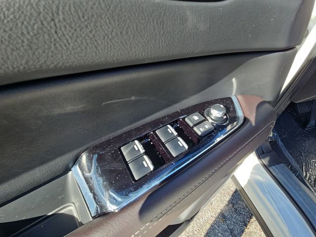Used 2025 MAZDA CX-5 Signature image 13