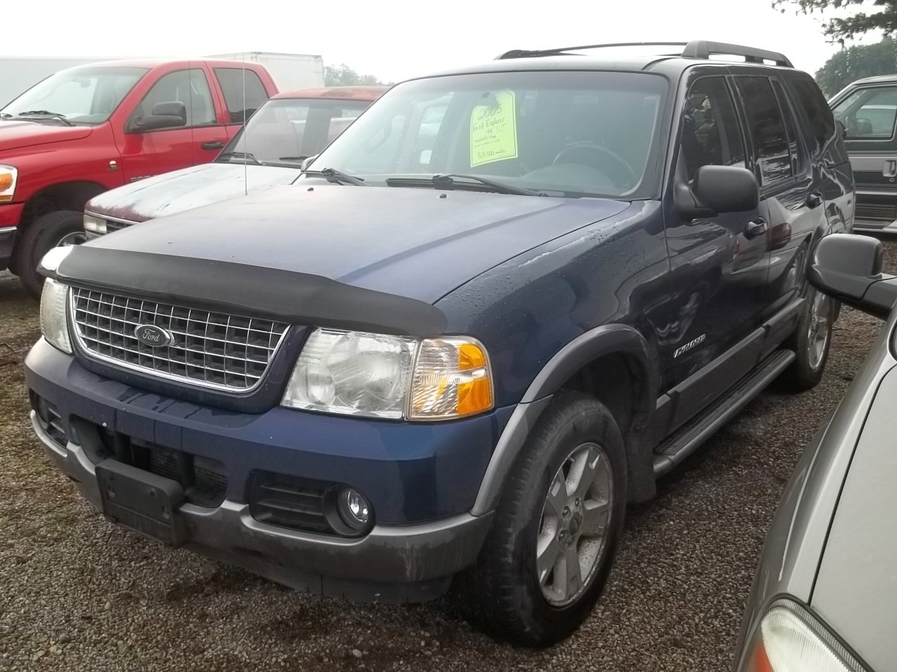 Used 2005 Ford Explorer Sport XLT AWD/4WD image 2