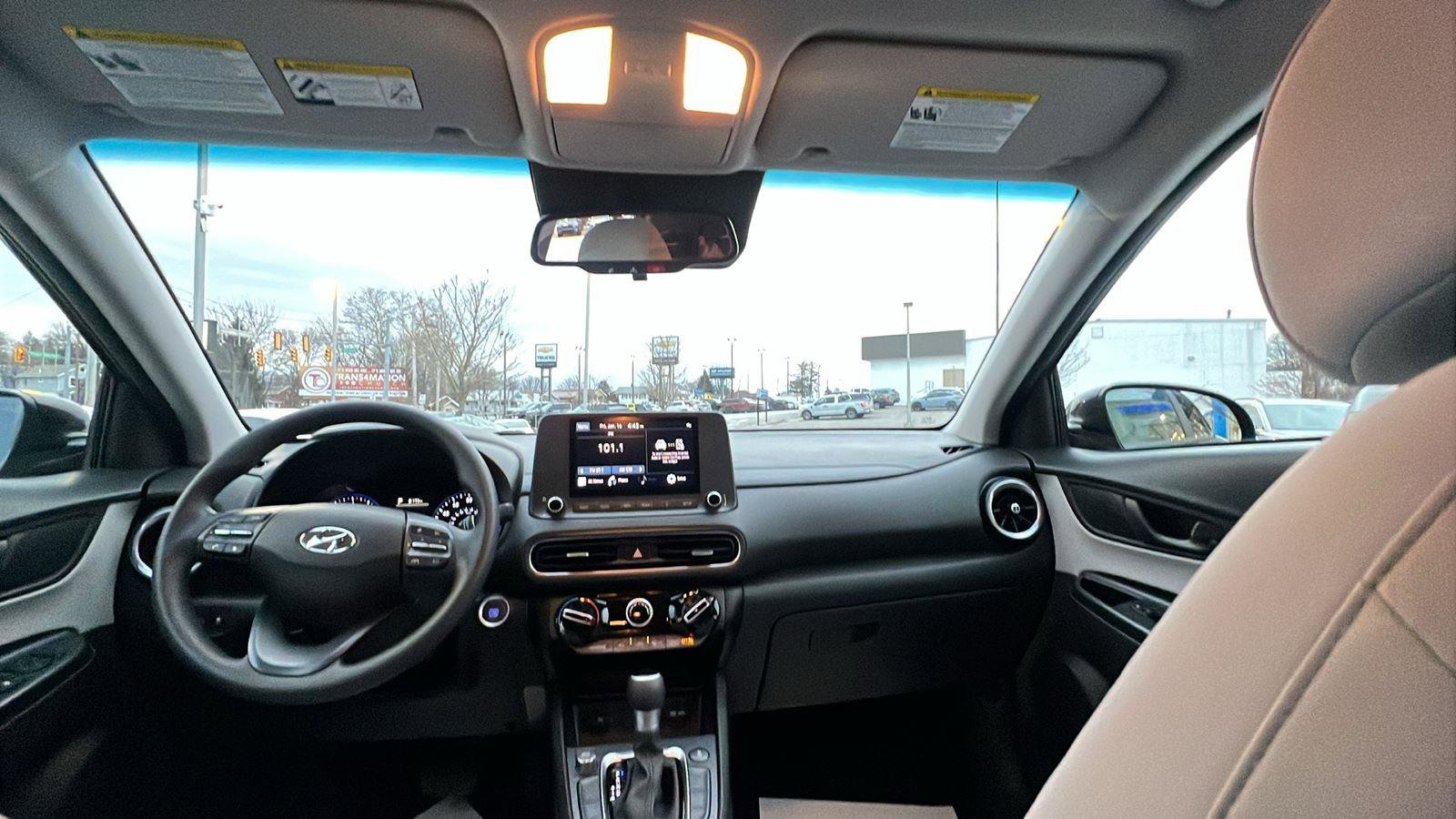 Used 2023 Hyundai Kona SEL w/ Cargo Package image 19