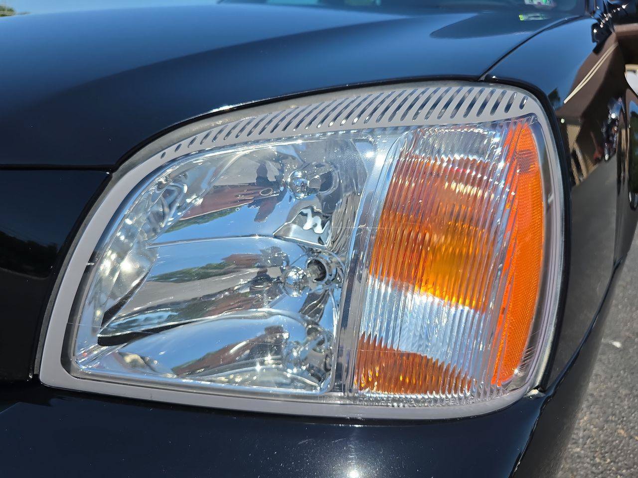 Used 2000 Cadillac De Ville w/ Comfort/Convenience Pkg FWD image 44