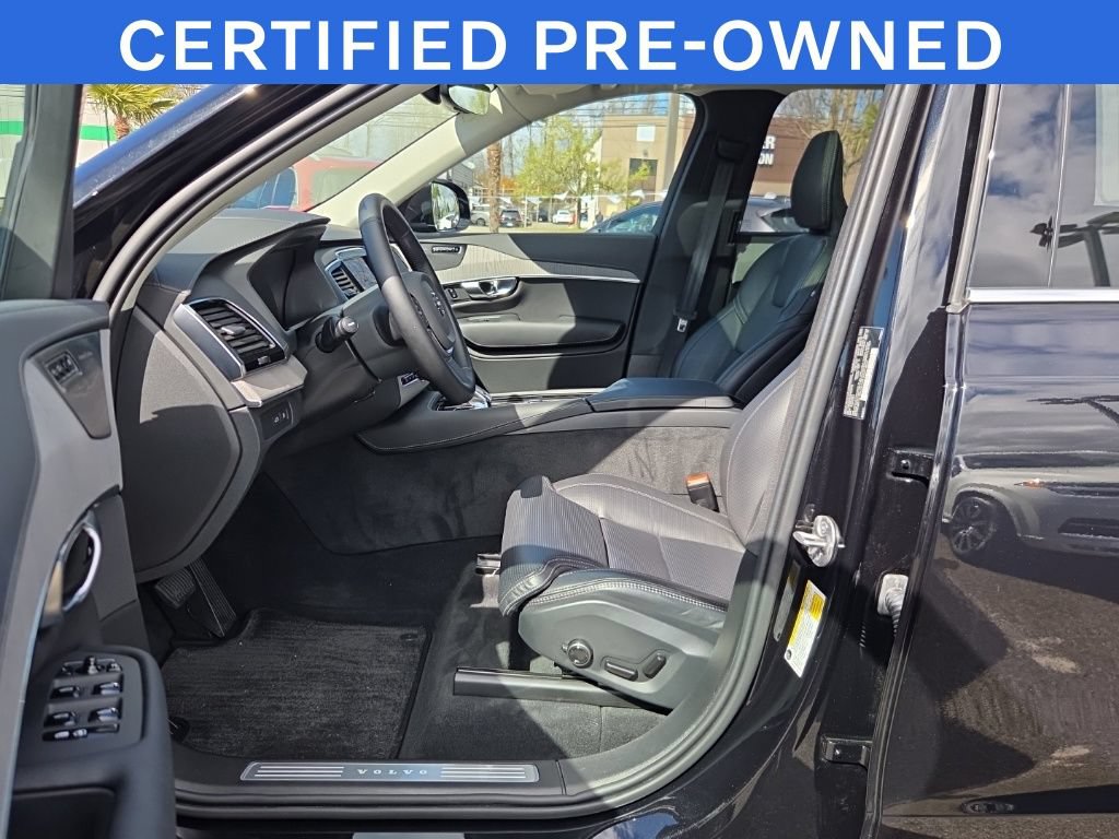 Certified 2025 Volvo XC90 T8 Ultra w/ Protection Package Premier AWD/4WD image 4