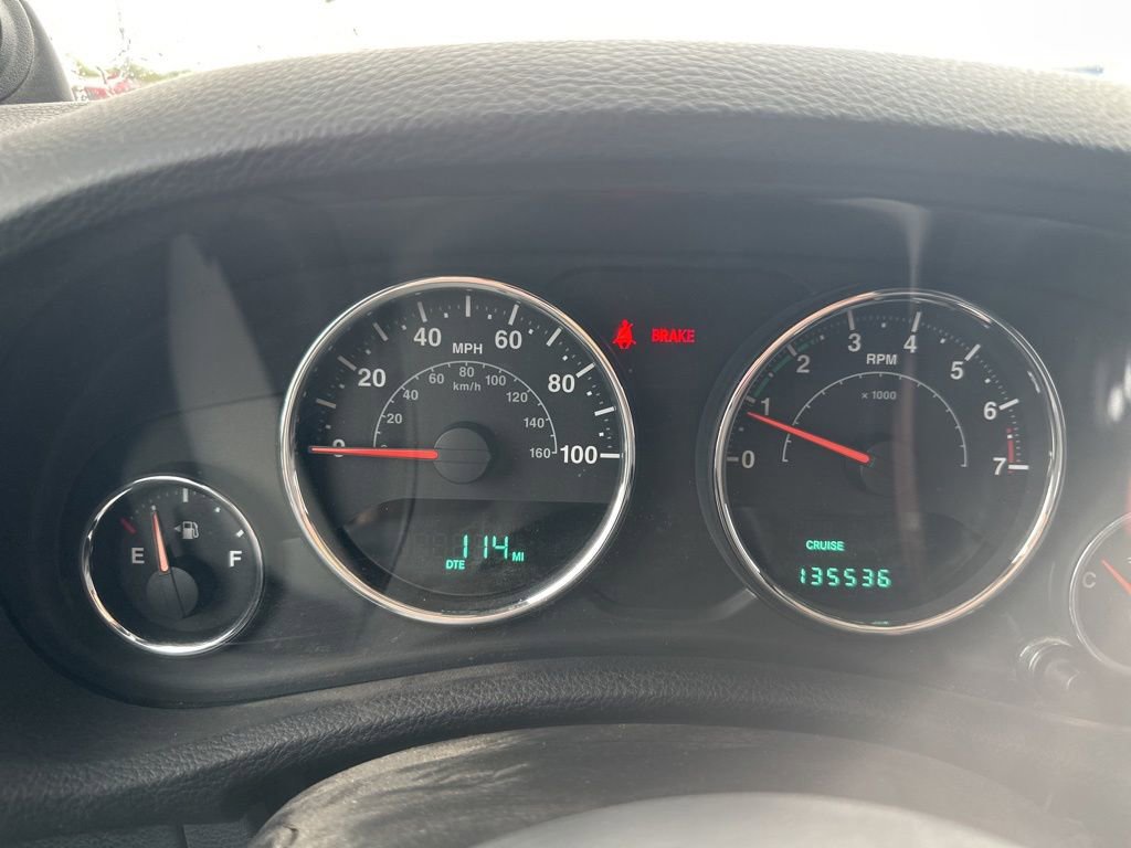 Used 2012 Jeep Wrangler Sahara AWD/4WD image 9