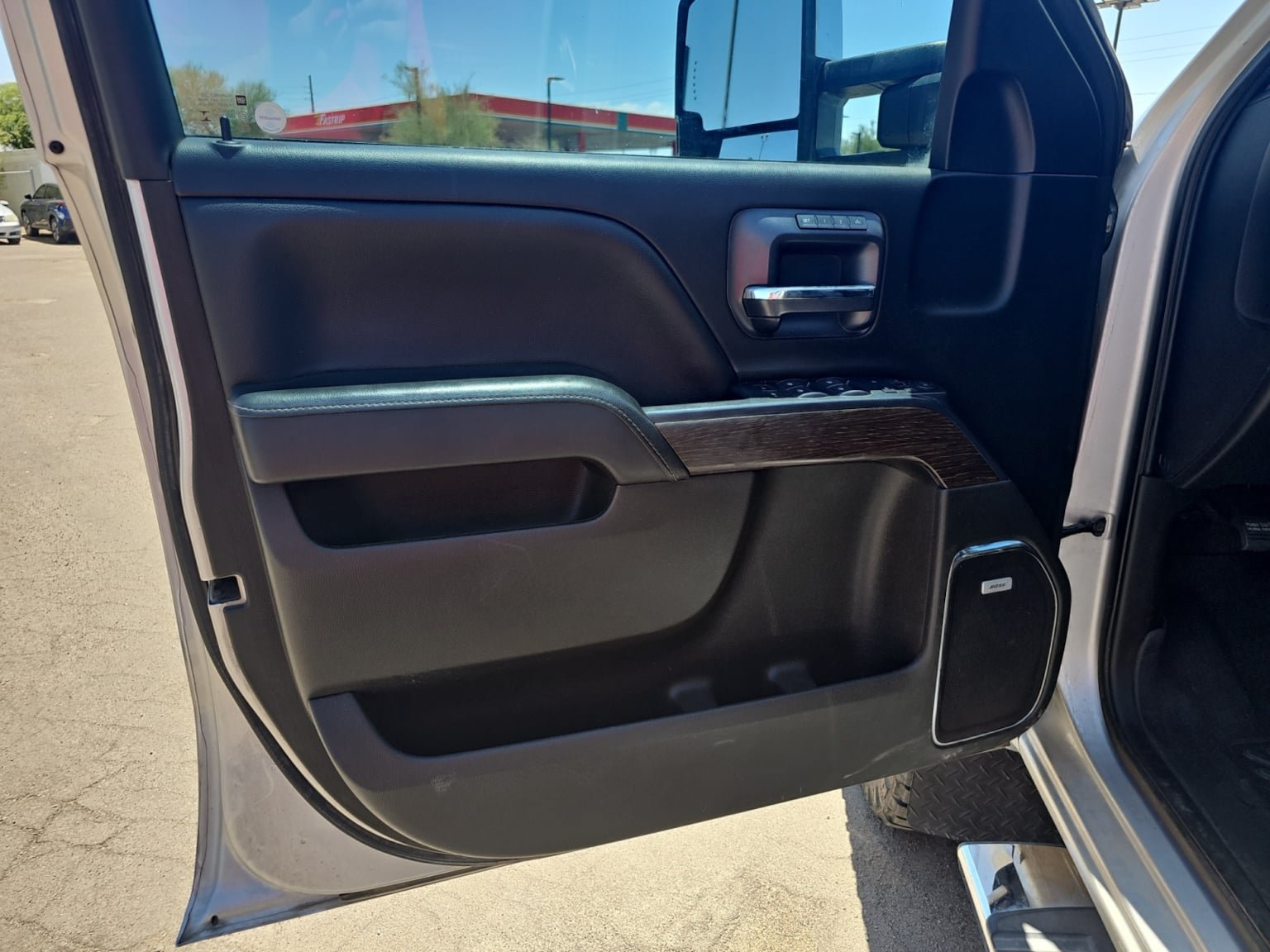 Used 2019 GMC Sierra 3500 Denali w/ Duramax Plus Package AWD/4WD image 11