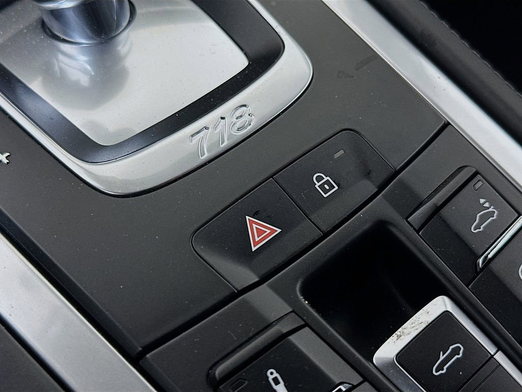 New 2025 Porsche 718 Boxster GTS image 17