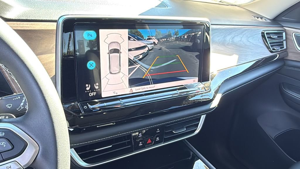 New 2026 Volkswagen Atlas SE FWD image 17