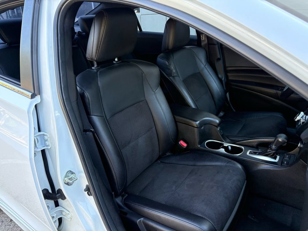 Used 2018 Acura ILX FWD image 31