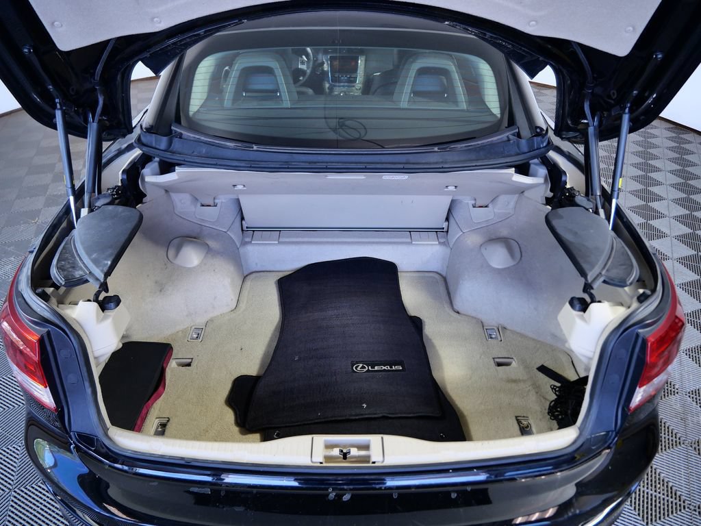 Used 2011 Lexus IS 350C w/ F-Sport Special Edition Pkg RWD image 8