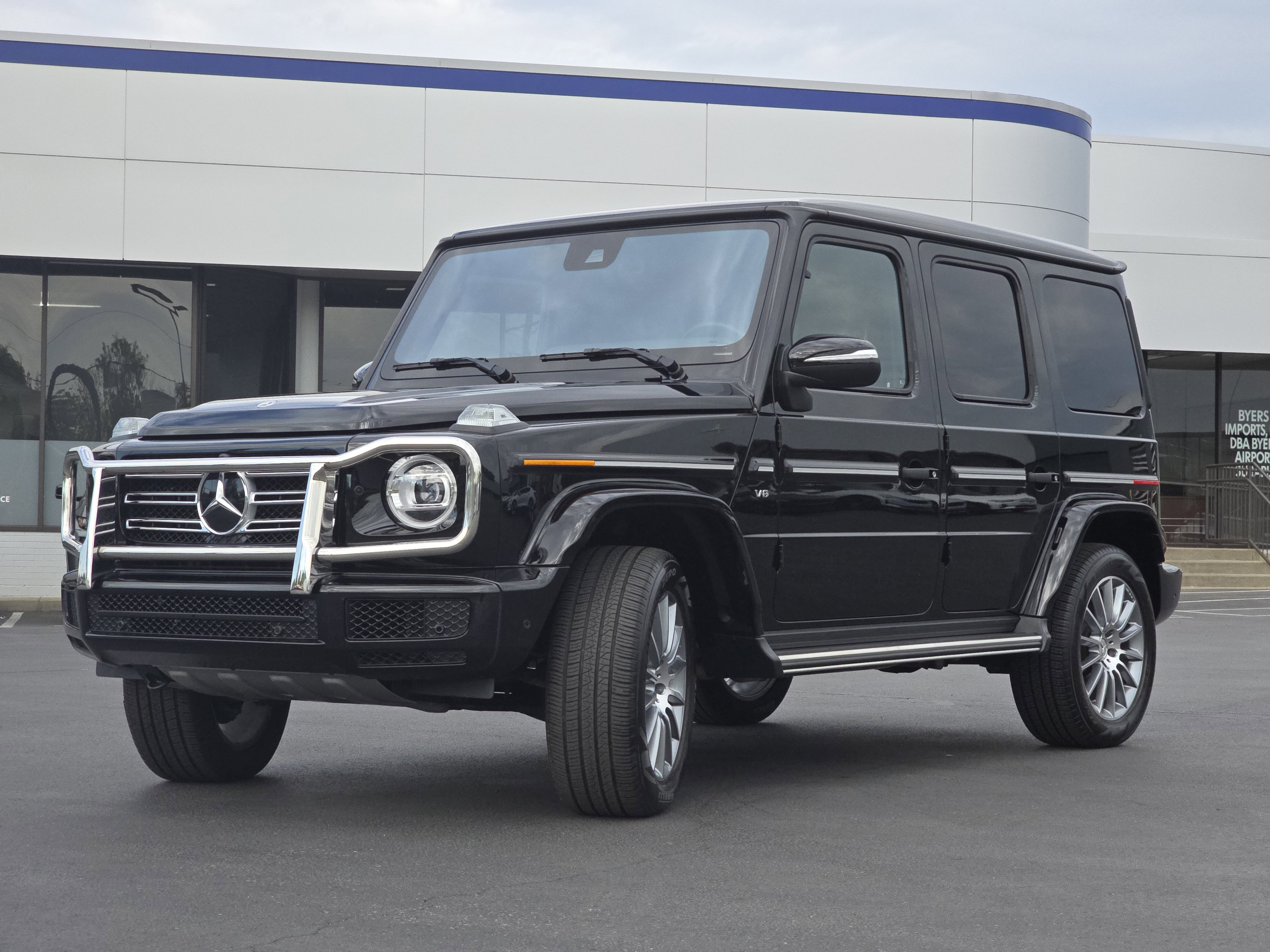 Used 2023 Mercedes-Benz G 550 image 3