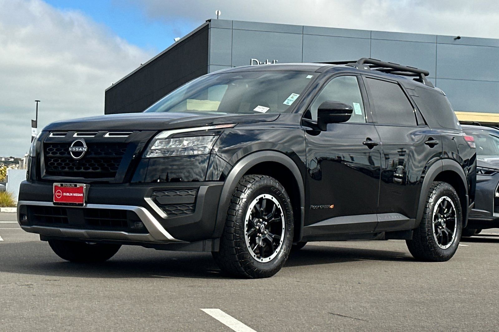 Certified 2025 Nissan Pathfinder Rock Creek image 8