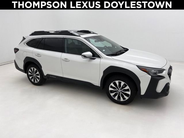 Used 2025 Subaru Outback Touring XT AWD/4WD image 1