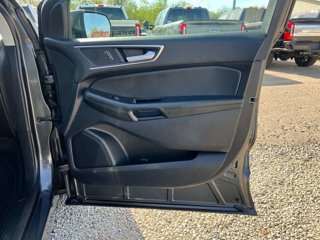 Used 2020 Ford Edge SEL w/ Convenience Package AWD/4WD image 20