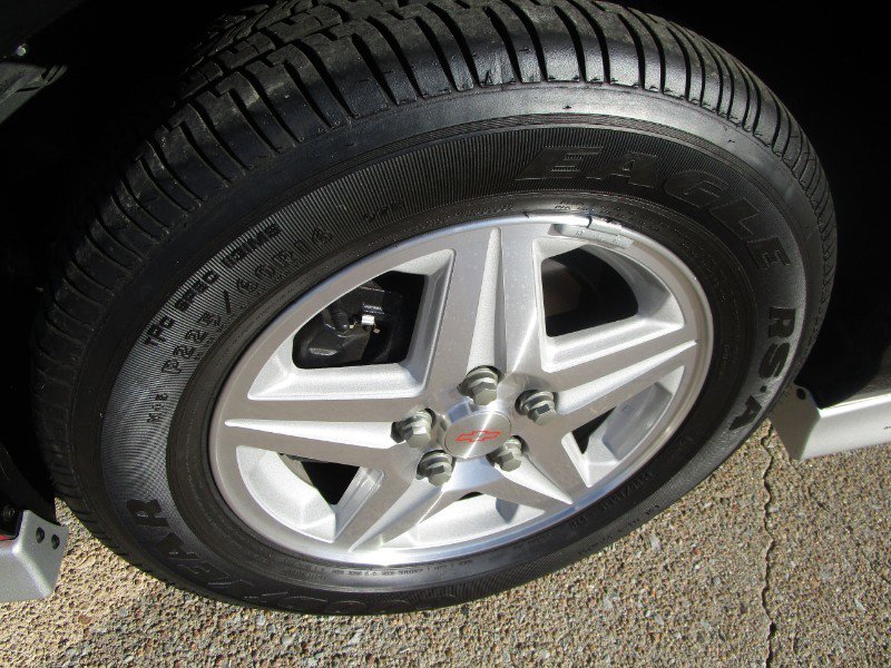 Used 2002 Chevrolet Monte Carlo SS w/ Pace Car Replica Pkg image 28