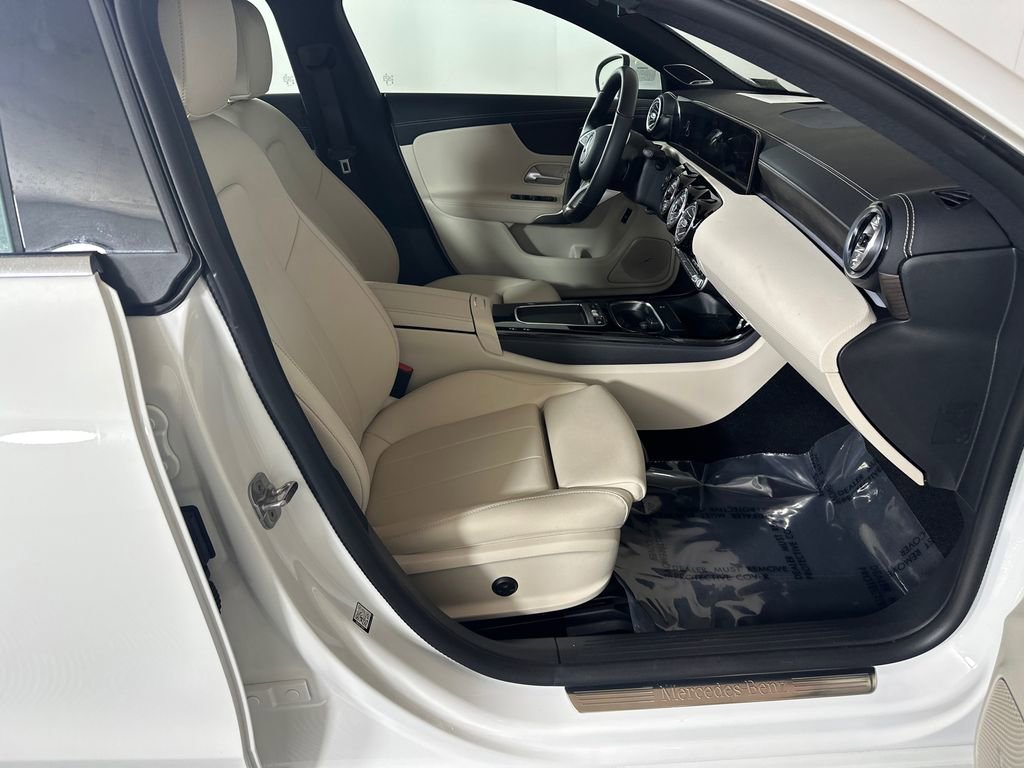 Certified 2025 Mercedes-Benz CLA 250 4MATIC image 14