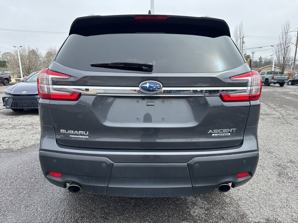 Used 2023 Subaru Ascent Limited image 3