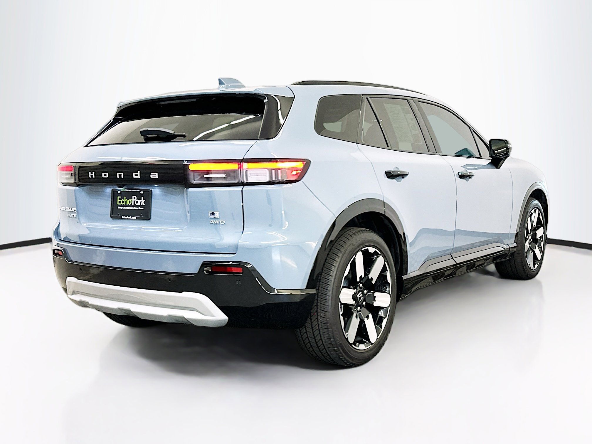 Used 2025 Honda Prologue Elite image 9