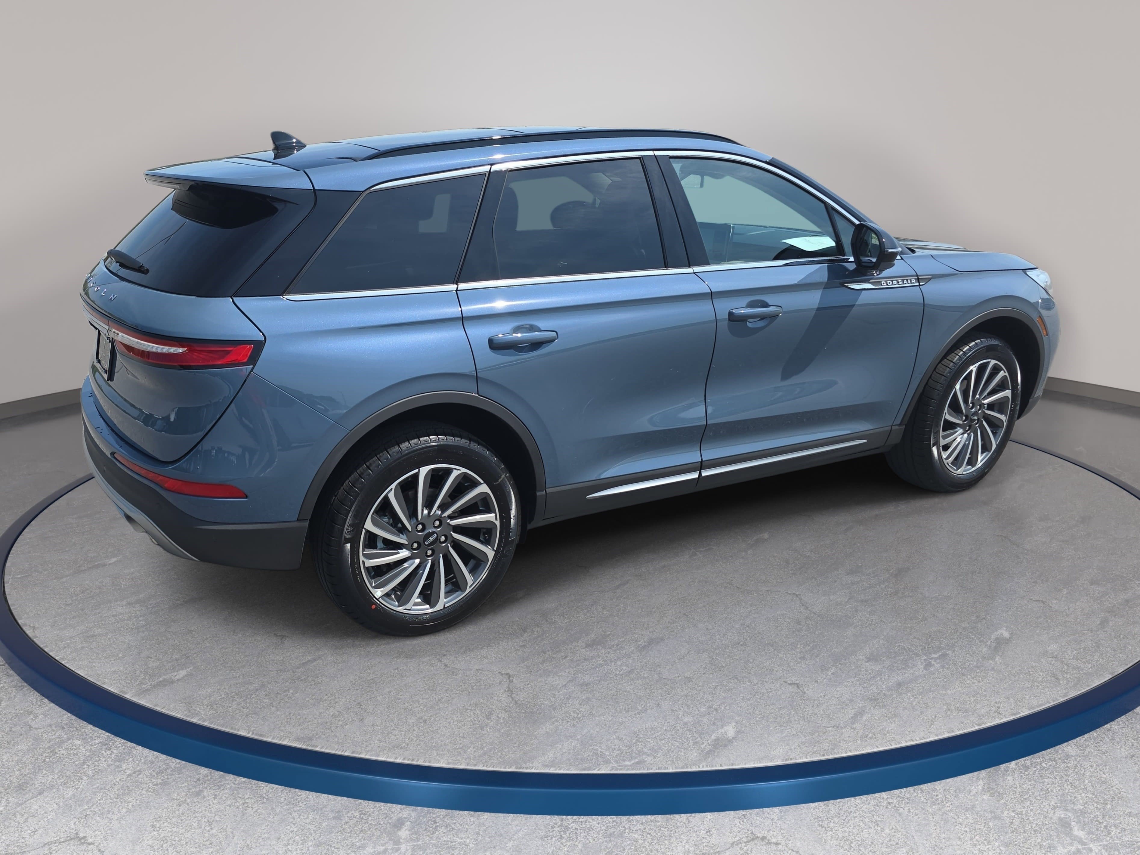 New 2026 Lincoln Corsair Reserve image 5