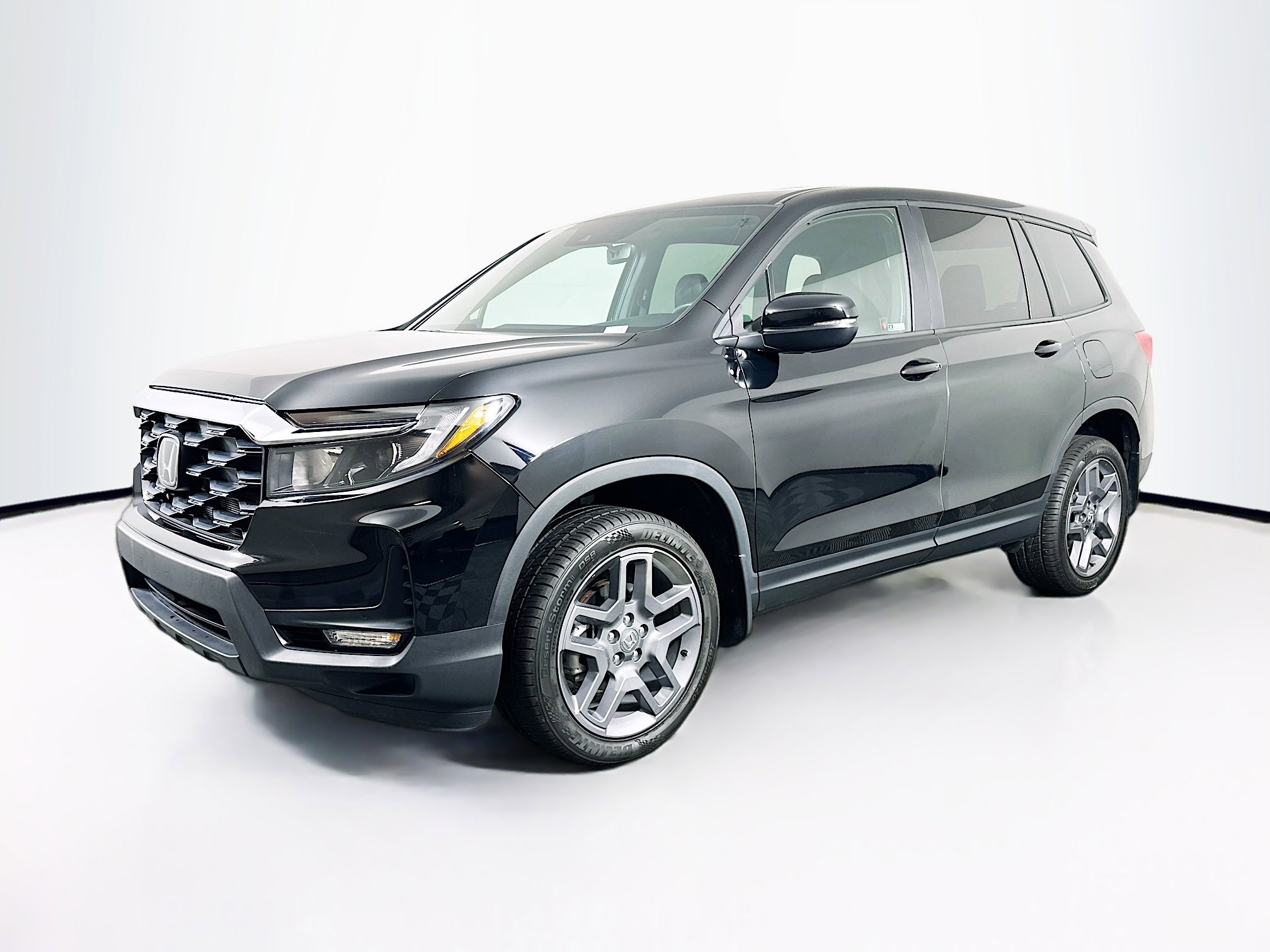 Used 2023 Honda Passport EX-L image 3