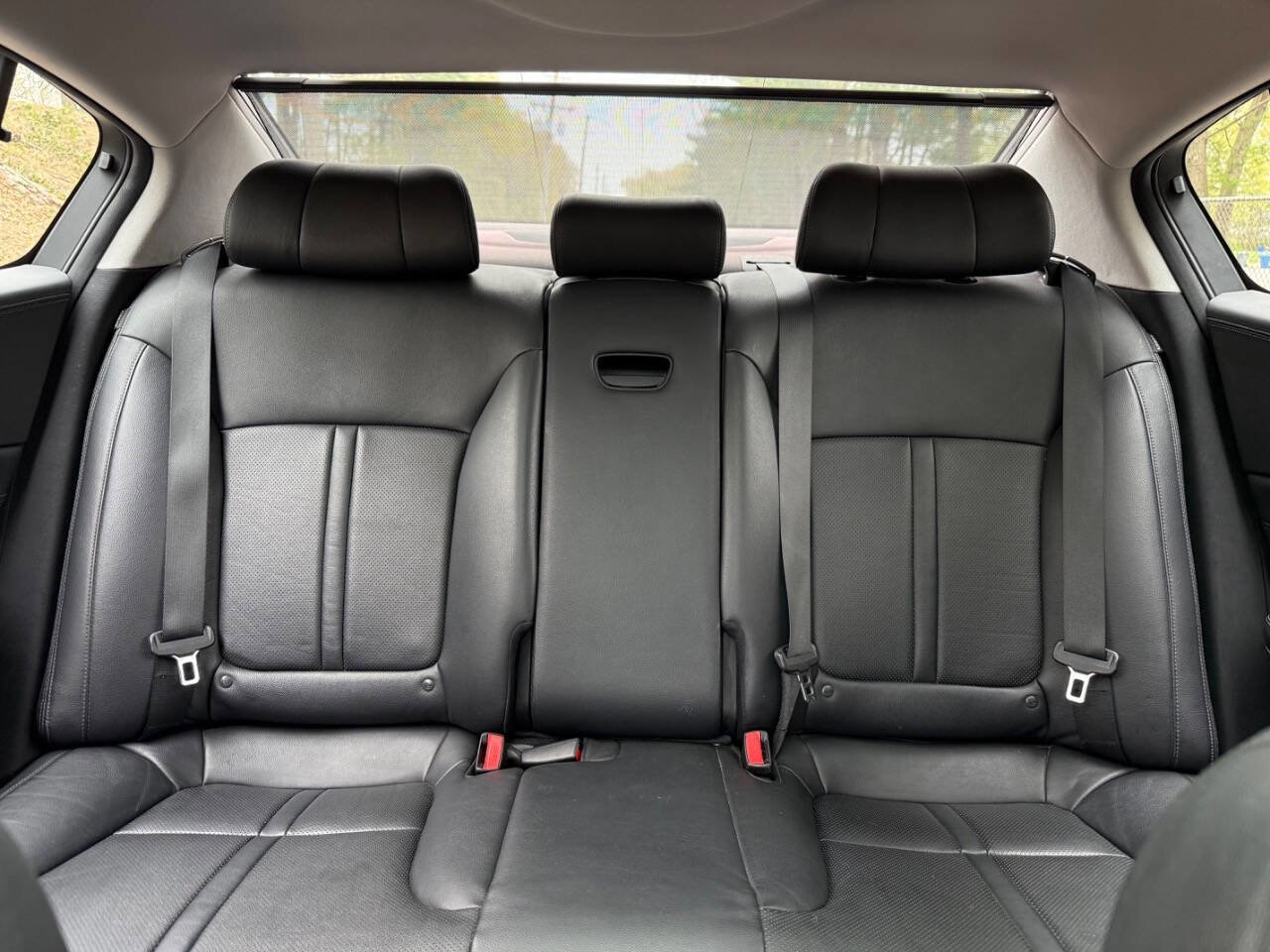 Used 2015 Kia K900 Premium w/ Interior Highline Package image 29