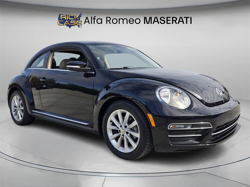 Used 2019 Volkswagen Beetle 2.0T SE image 8