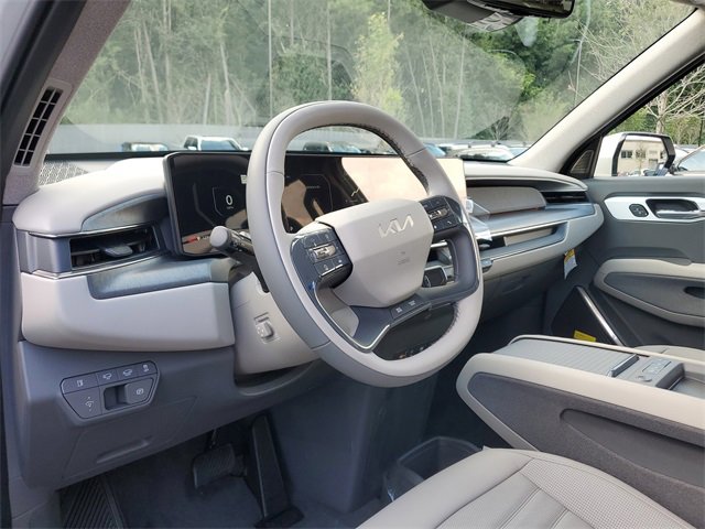 New 2026 Kia EV9 Land image 16