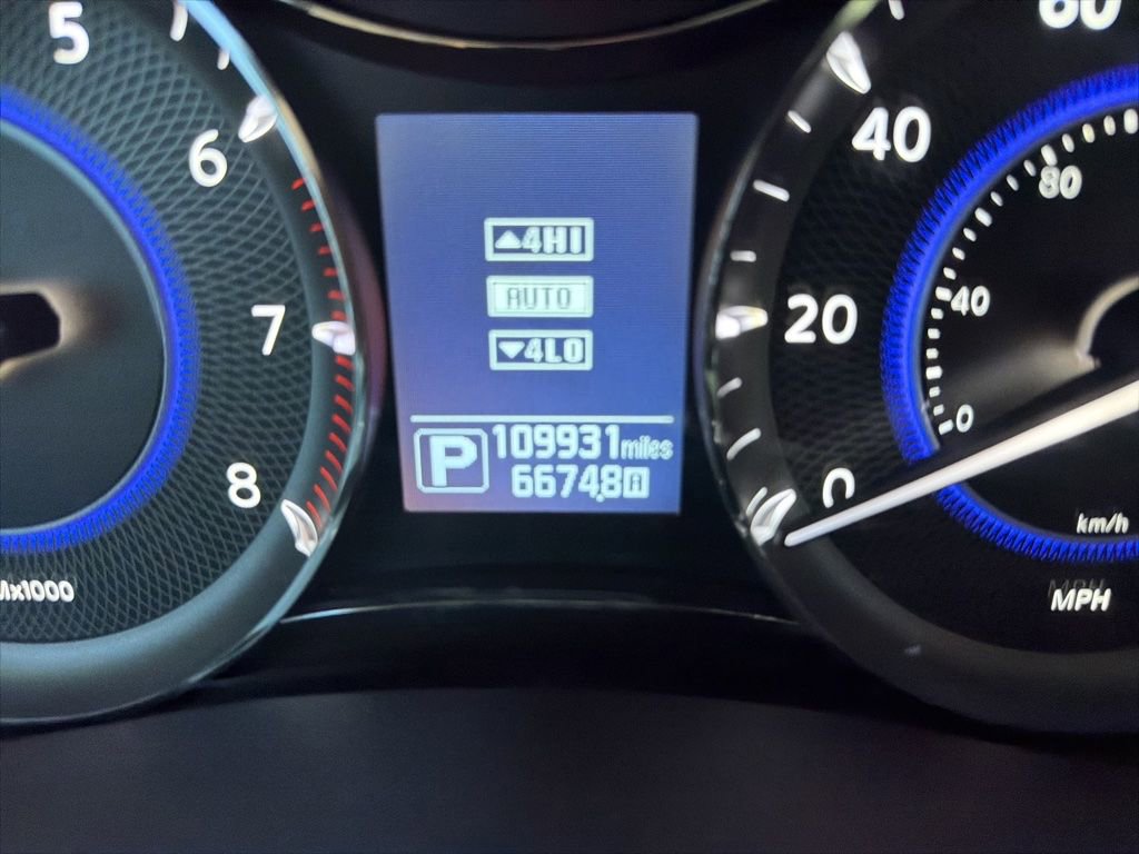 Used 2014 INFINITI QX80 4WD w/ Deluxe Touring Package image 12