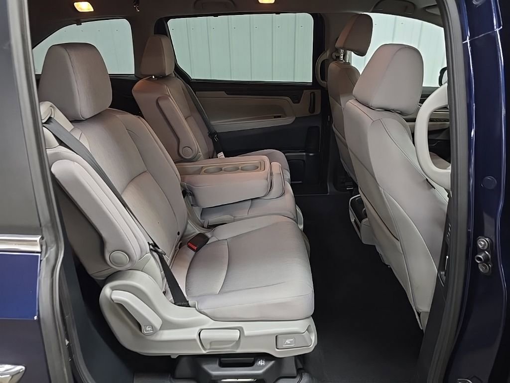Used 2023 Honda Odyssey EX image 17