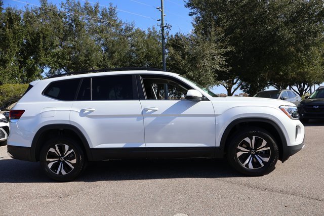 New 2026 Volkswagen Atlas SE image 8
