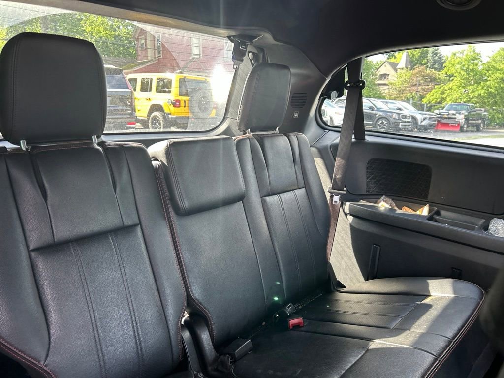 Used 2020 Dodge Grand Caravan GT FWD image 12