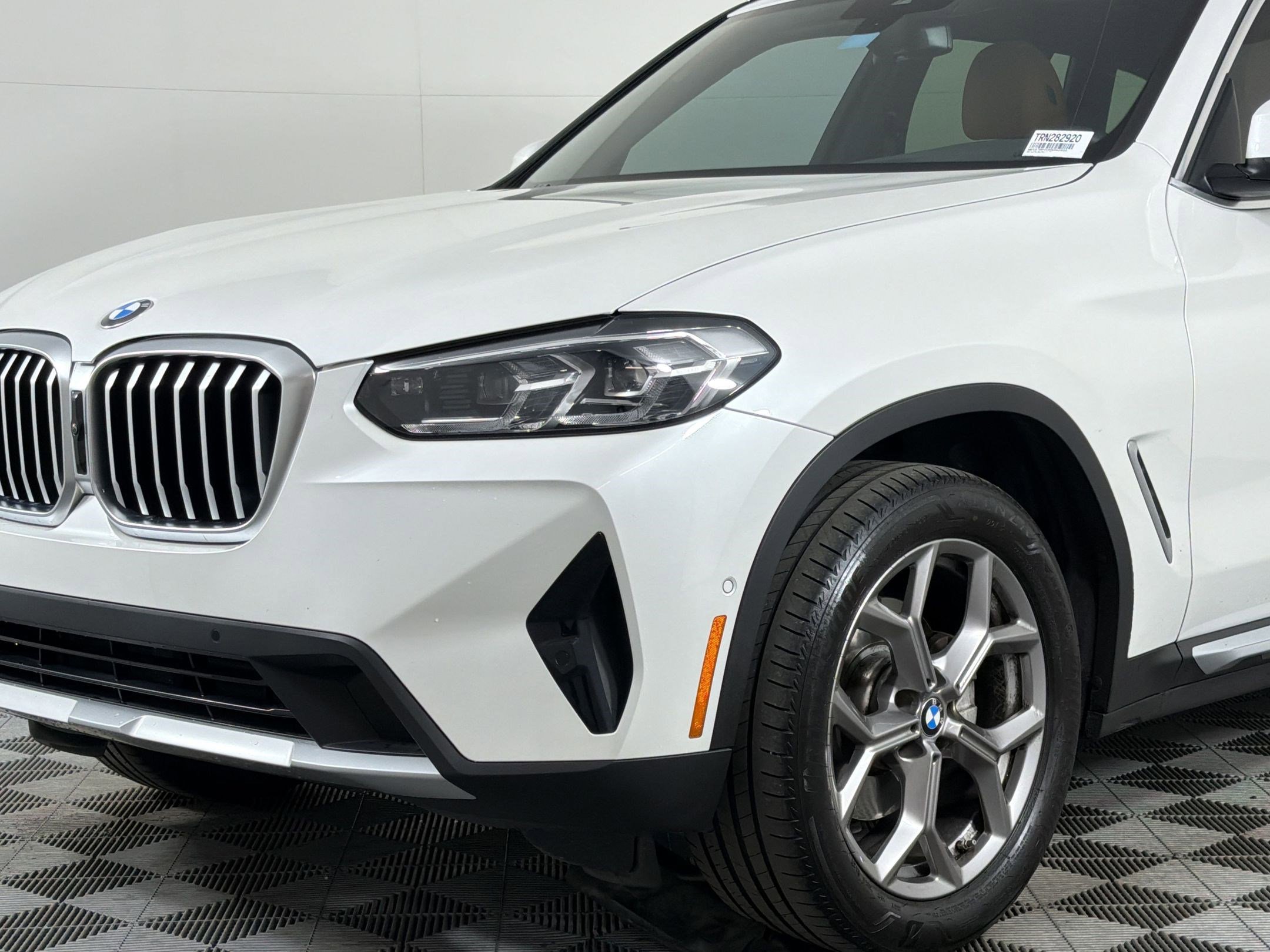 Certified 2024 BMW X3 xDrive30i w/ Convenience Package w/ZPA image 24