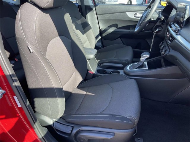 Used 2024 Kia Forte LXS image 21