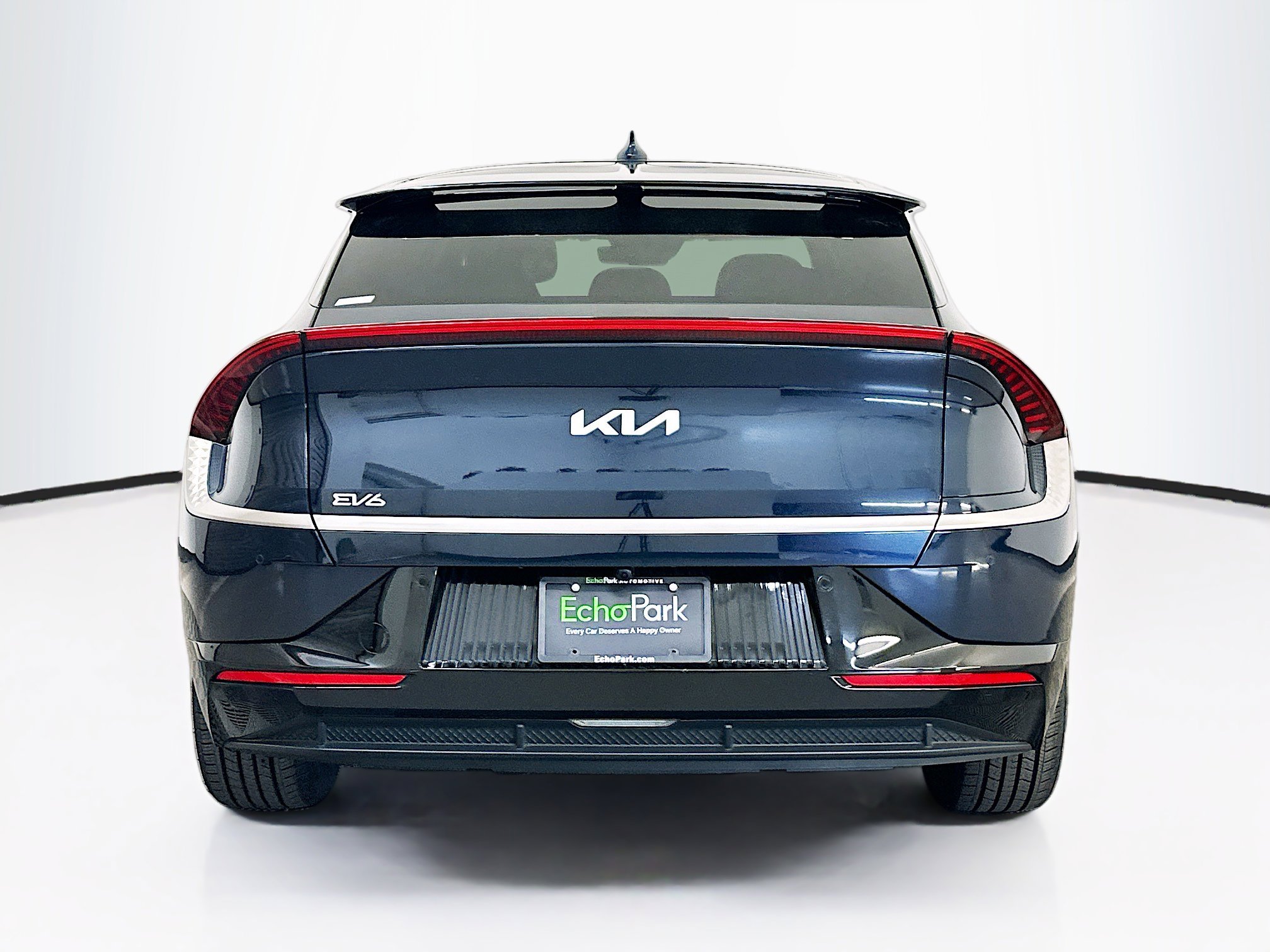 Used 2023 Kia EV6 Wind AWD/4WD image 7