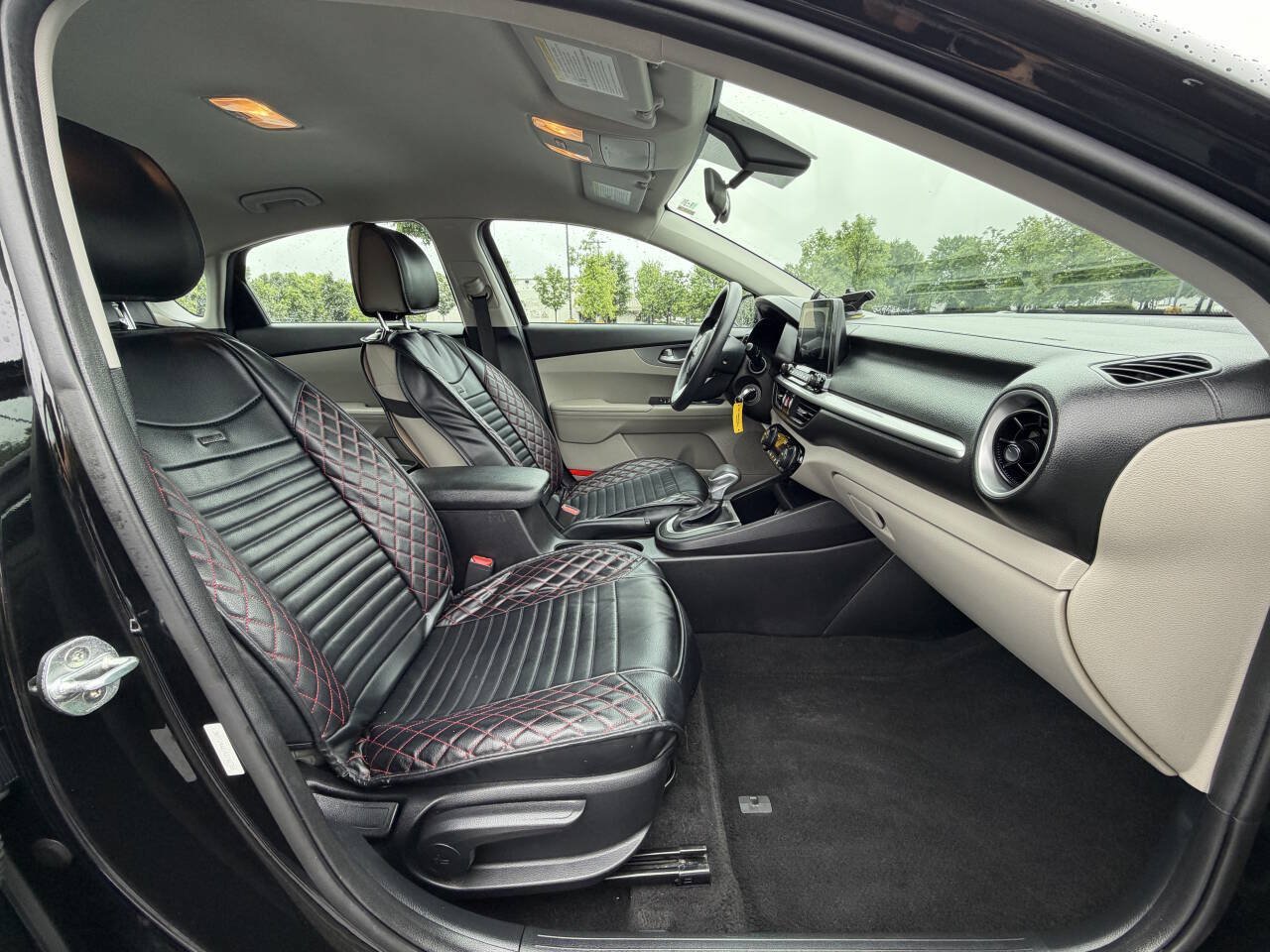 Used 2019 Kia Forte LXS FWD image 15