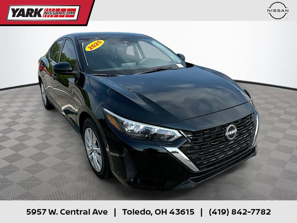Used 2025 Nissan Sentra S FWD image 1