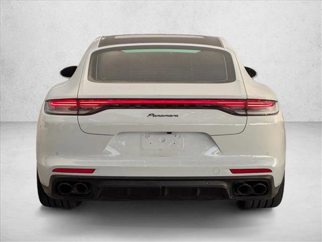 Used 2022 Porsche Panamera image 7